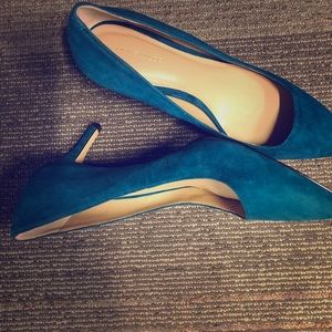 NWT Ann Taylor Kitten Heels